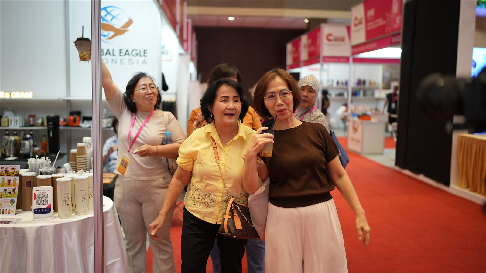 Peserta TES di booth CIEIE 2026